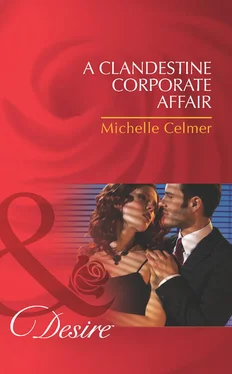 Michelle Celmer A Clandestine Corporate Affair обложка книги
