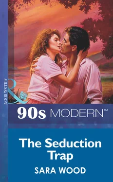SARA WOOD The Seduction Trap обложка книги