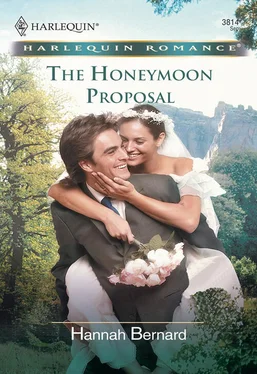 Hannah Bernard The Honeymoon Proposal обложка книги