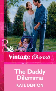 Kate Denton The Daddy Dilemma обложка книги