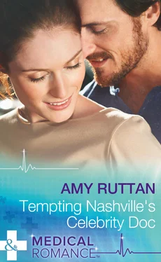 Amy Ruttan Tempting Nashville's Celebrity Doc обложка книги