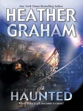 Heather Graham Haunted обложка книги