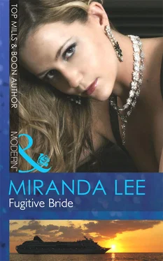 Miranda Lee Fugitive Bride обложка книги