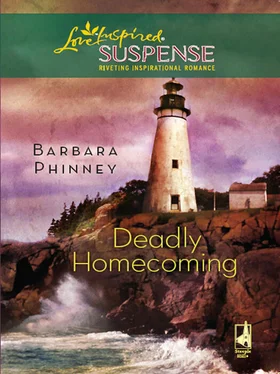 Barbara Phinney Deadly Homecoming обложка книги