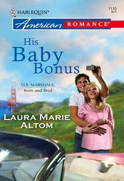 Laura Altom His Baby Bonus обложка книги