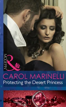 CAROL MARINELLI Protecting the Desert Princess обложка книги