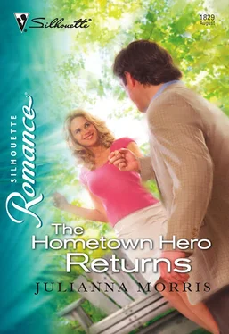 Julianna Morris The Hometown Hero Returns обложка книги