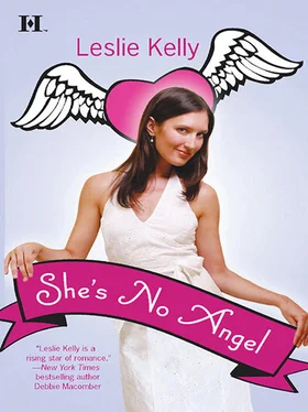 Leslie Kelly She's No Angel обложка книги