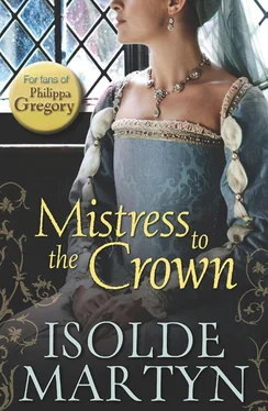 Isolde Martyn Mistress to the Crown обложка книги