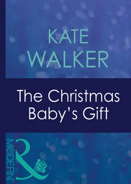 Kate Walker The Christmas Baby's Gift обложка книги