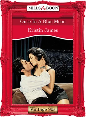 Kristin James Once In A Blue Moon обложка книги