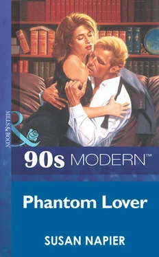 Susan Napier Phantom Lover обложка книги