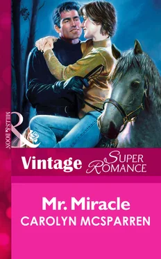 Carolyn McSparren Mr. Miracle обложка книги