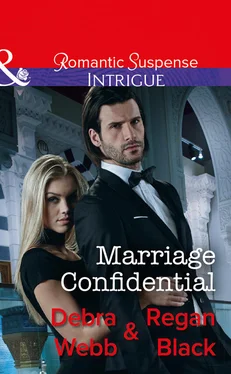 Debra Regan Marriage Confidential обложка книги
