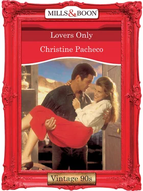 Christine Pacheco Lovers Only обложка книги