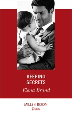 Fiona Brand Keeping Secrets обложка книги