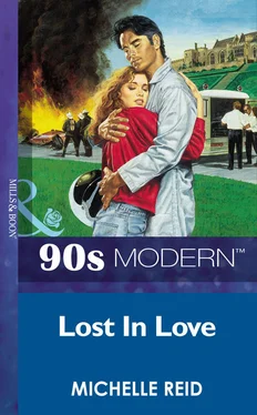Michelle Reid Lost In Love обложка книги