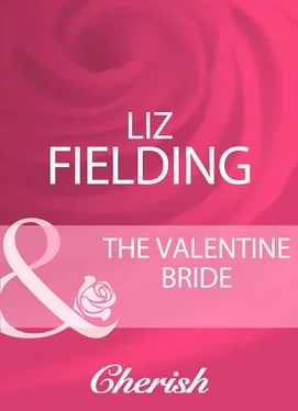 Liz Fielding The Valentine Bride обложка книги