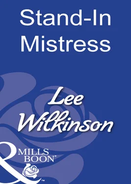 Lee Wilkinson Stand-In Mistress обложка книги