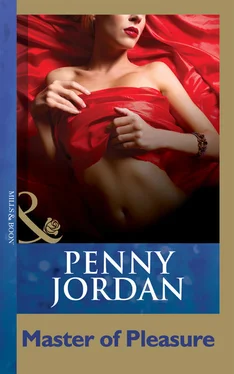 PENNY JORDAN Master Of Pleasure обложка книги