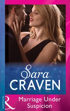 Sara Craven Marriage Under Suspicion обложка книги