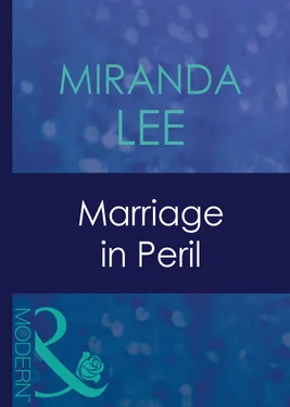 Miranda Lee Marriage In Peril обложка книги