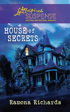 Ramona Richards House of Secrets обложка книги