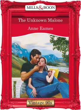 Anne Eames The Unknown Malone обложка книги