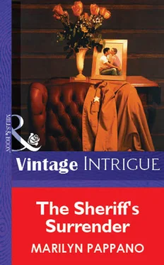 Marilyn Pappano The Sheriff's Surrender обложка книги