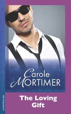 Carole Mortimer The Loving Gift обложка книги