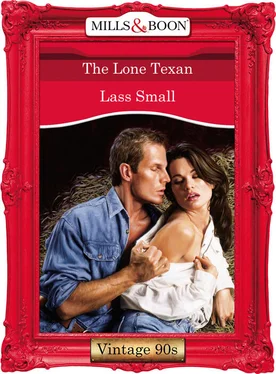 Lass Small The Lone Texan обложка книги