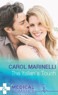 CAROL MARINELLI The Italian's Touch обложка книги