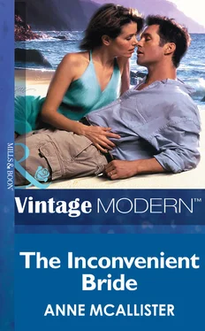 Anne McAllister The Inconvenient Bride обложка книги