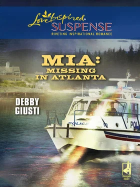 Debby Giusti MIA: Missing In Atlanta обложка книги