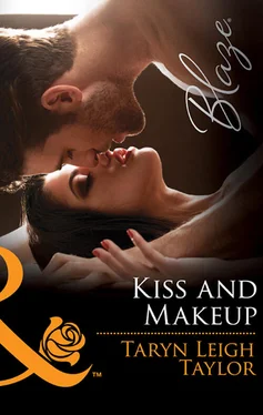 Taryn Taylor Kiss And Makeup обложка книги