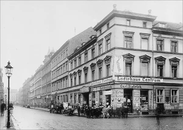 A Jewish hotel on the corner of Grenadierstrasse and Hirtenstrasse However - фото 8