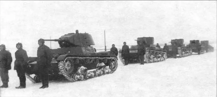 Танковый взвод на учебном поле Головная машина Т26 обр 1939 г остальные - фото 101
