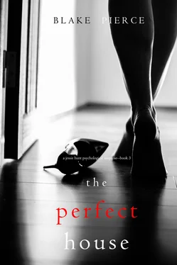 Блейк Пирс The Perfect House обложка книги