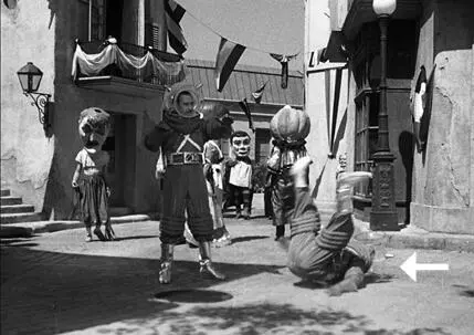 Picture Credit 111 150 In the previous image Abbott and Costello Go to - фото 20
