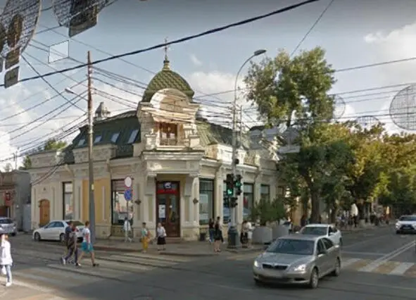 Родовой дом ПопсуйШапка ул Красная 92 в Краснодаре на перекрёстке Красной и - фото 3