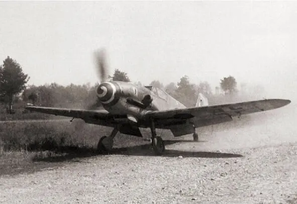 Niemiecki myśliwiec Messerschmitt FockeWulf 190 Podstawa niemieckiej - фото 35
