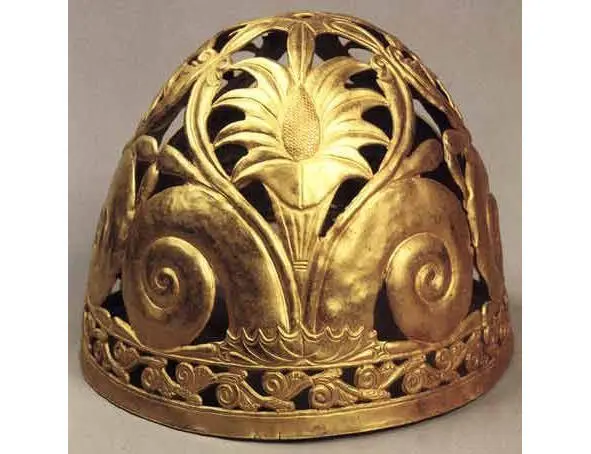 pic12 Gold Scythian helmet or rather the crown Hermitage St Petersburg In - фото 13