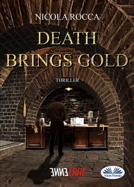 Nicola Rocca Death Brings Gold обложка книги