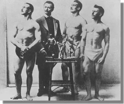 Aux rÃcompenses en numÃraire sâajoutÃrent les statuettes dâor - фото 15