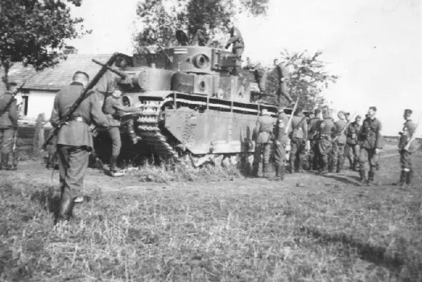 On June 23 1941 the battle for DubnoLutskBrody 320 km west of Kiev - фото 72
