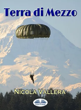 Nicola Vallera Terra Di Mezzo обложка книги