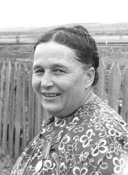 Мать Пыльцына Мария Даниловна Брат Пыльцын Иван красноармеец1939 г Брат - фото 5
