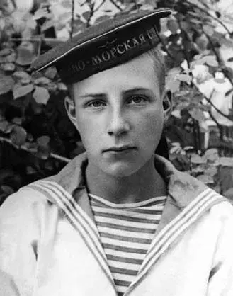 Сергей Филатов курсант военноморского училища лето и осень 1942 г На - фото 272