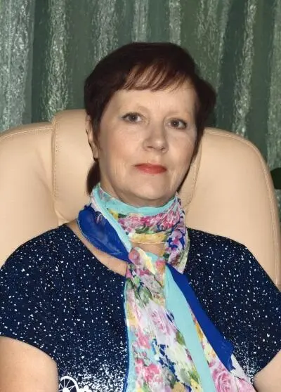 Нина Васильевна Карпушенкова родилась 20 марта 1958 г в городе Окуловке - фото 7