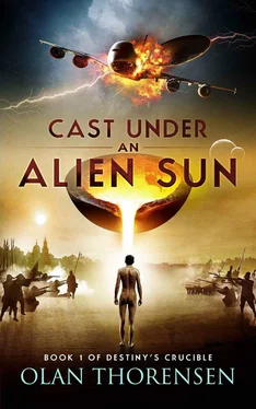 Olan Thorensen Cast Under an Alien Sun обложка книги